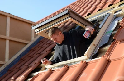 Pose de fenêtres de toit Velux à Gironville